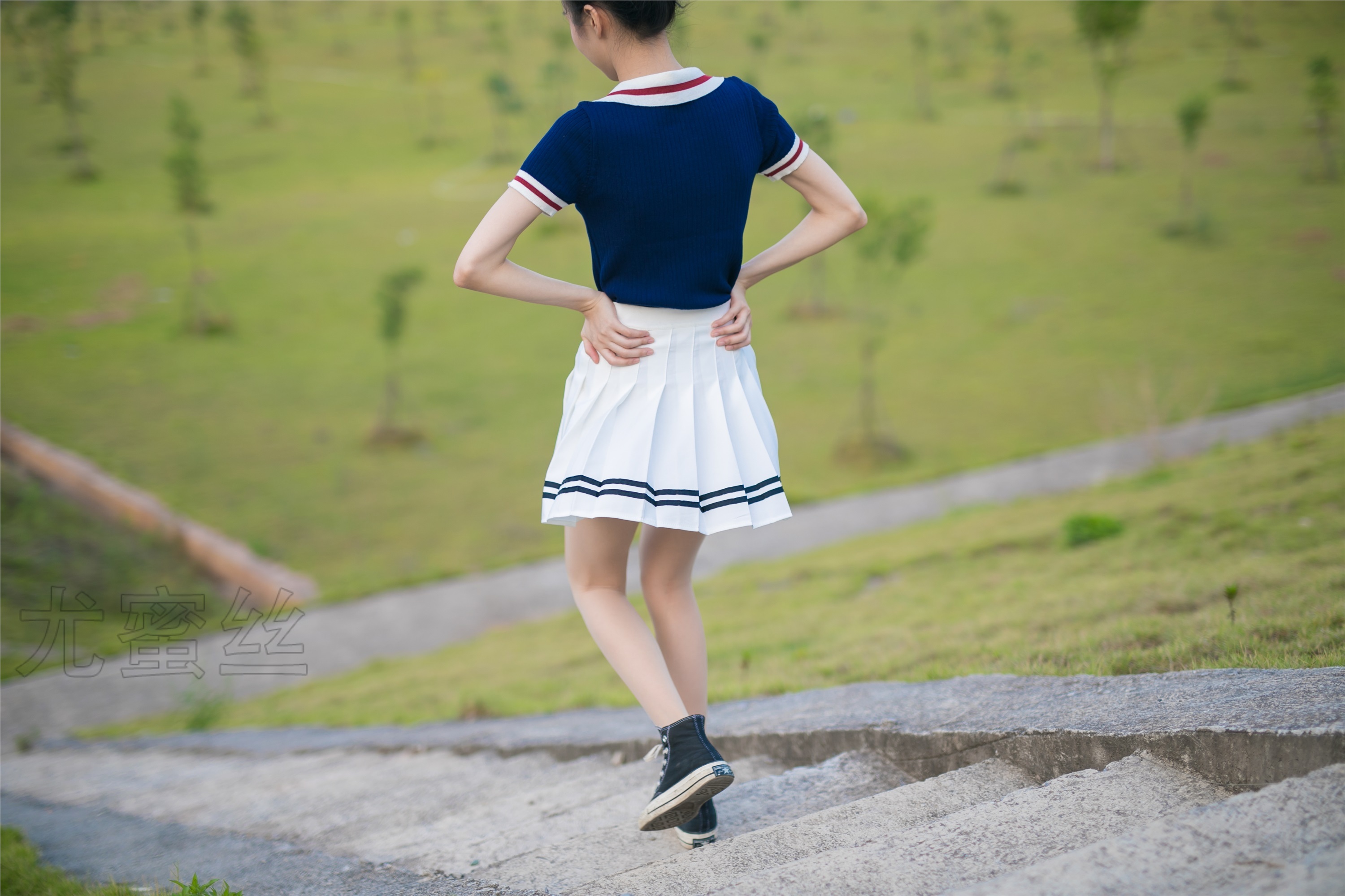 尤蜜丝 穿搭写真 NO.012